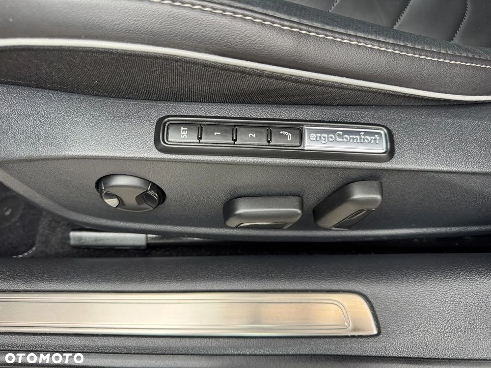 Volkswagen Arteon 2.0 TDI R-Line DSG - 13