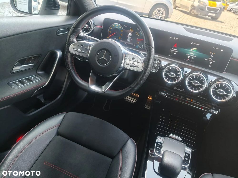Mercedes-Benz Klasa A 200 AMG Line 7G-DCT - 15