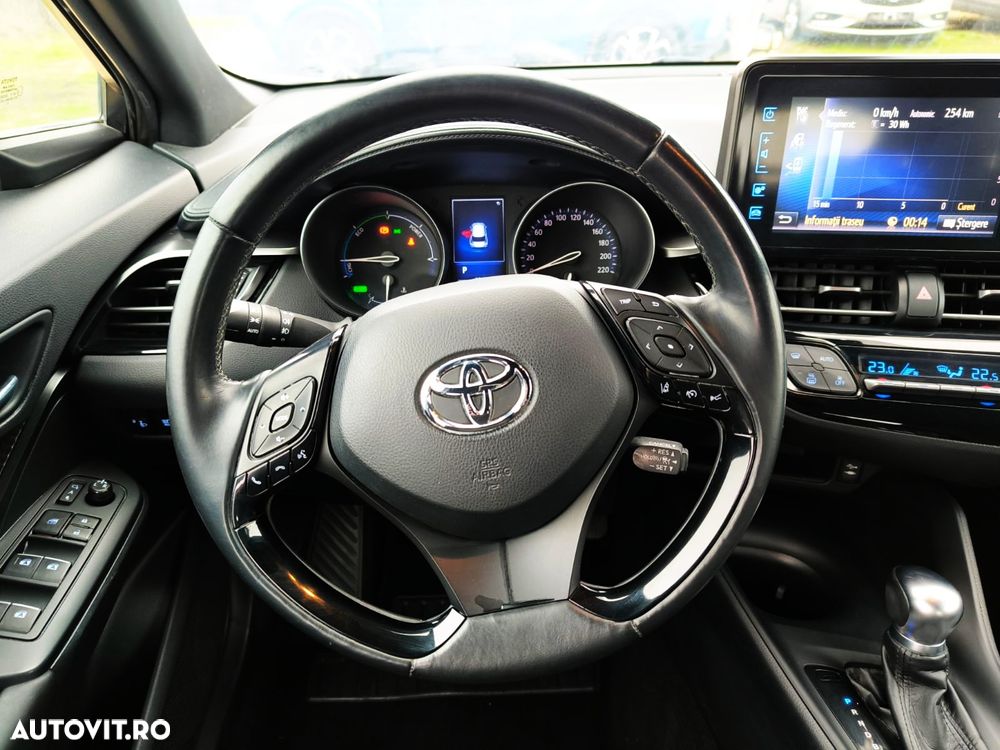 Toyota C-HR - 18