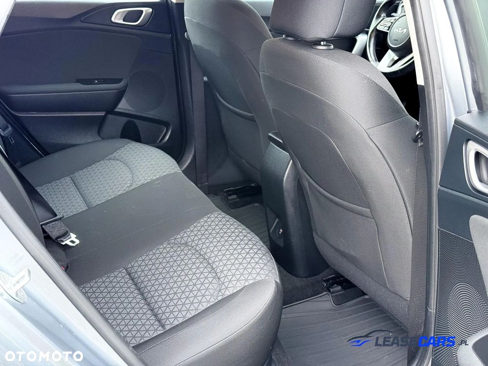 Kia Ceed 1.5 T-GDI OPF Spirit - 17