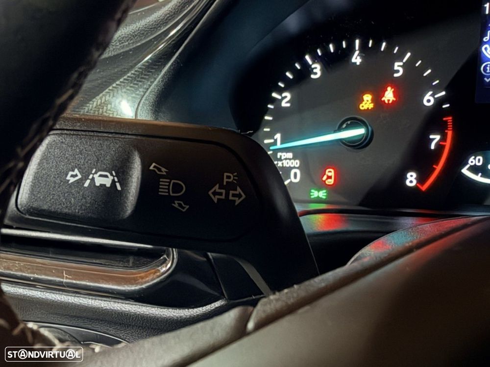 Ford Puma 1.0 EcoBoost MHEV Titanium Design - 23