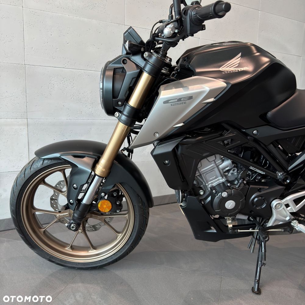 Honda CB - 10