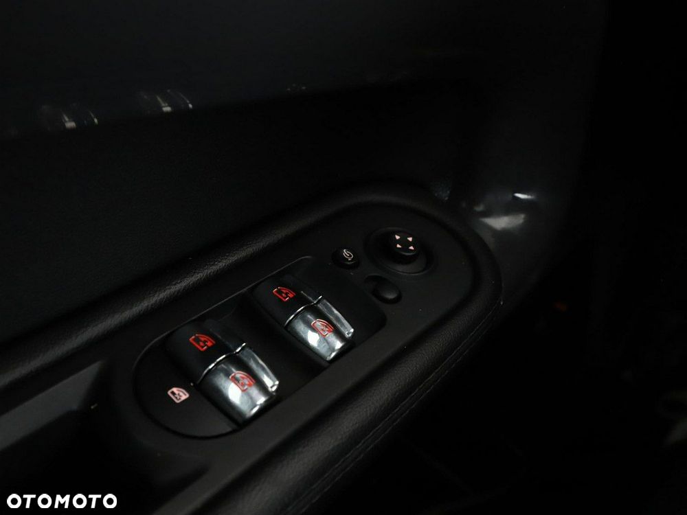 MINI Countryman Cooper S E All4 - 34