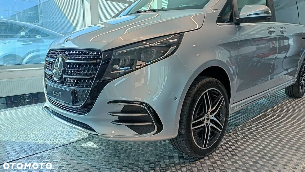 Mercedes-Benz klasa-v V 300 d Exclusive AMG AirMatic - 2