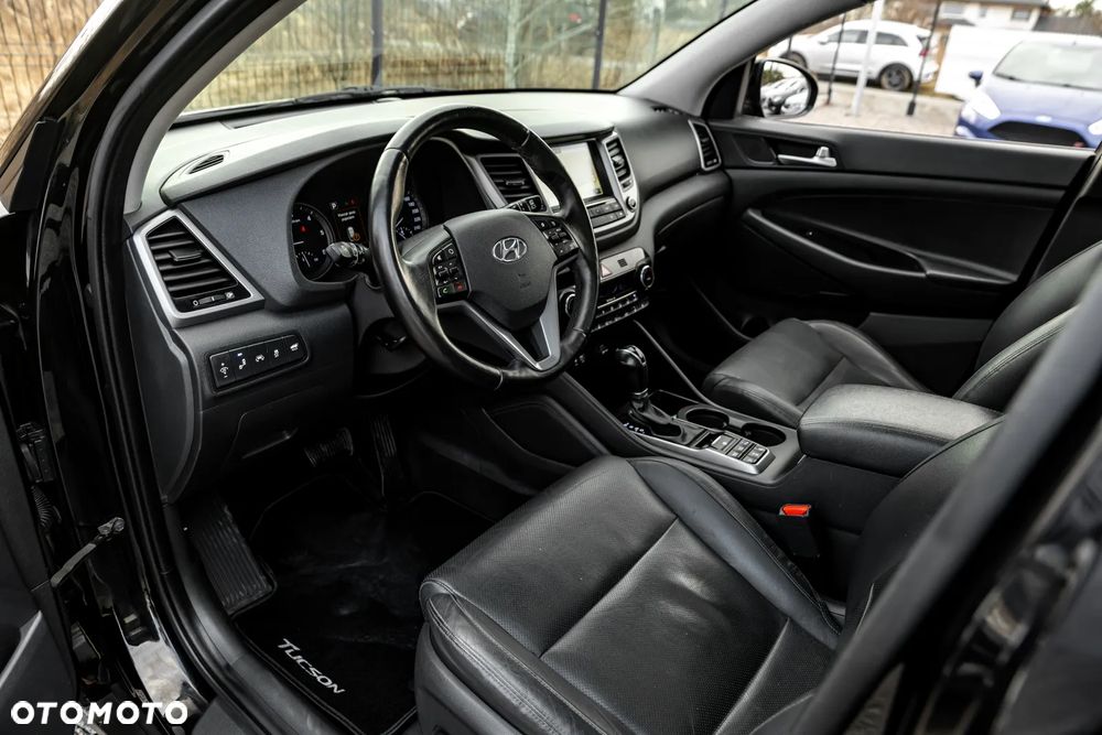 Hyundai Tucson 2.0 CRDI 4WD Automatik Premium - 15