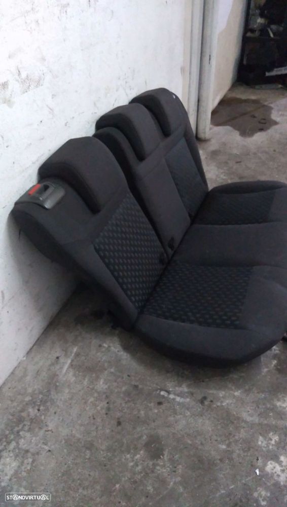 Estofos De Trás Ford Fiesta V (Jh_, Jd_) - 4