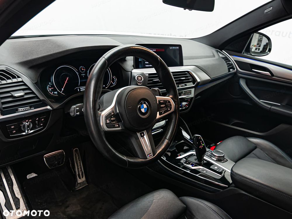 BMW X4 xDrive20d - 10