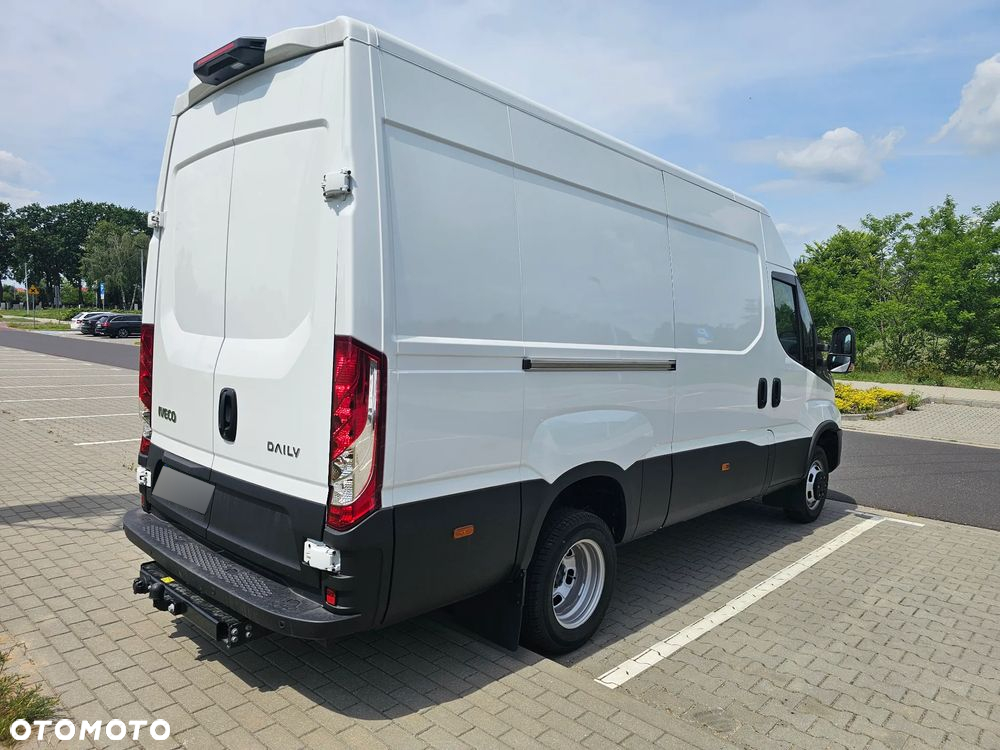 Iveco DAILY - 8