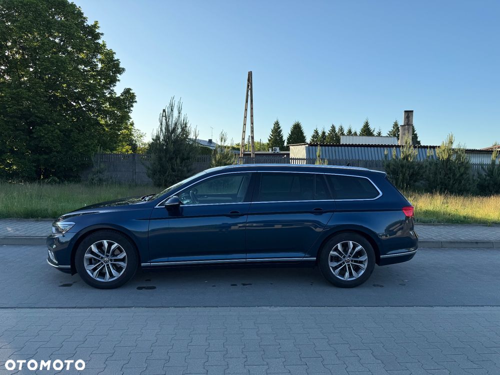 Volkswagen Passat - 3