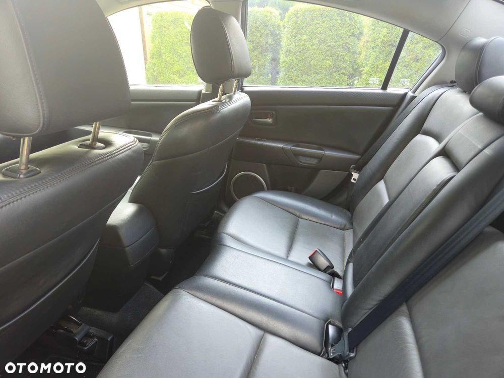 Mazda 3 - 5