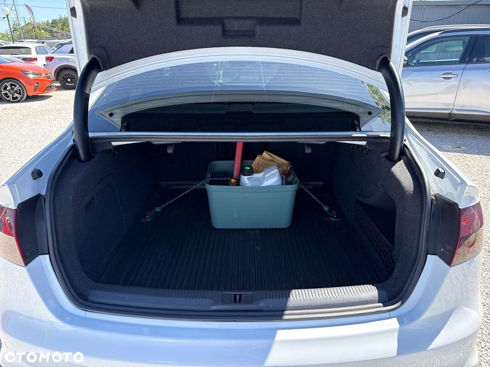 Audi S4 Limousine - 30