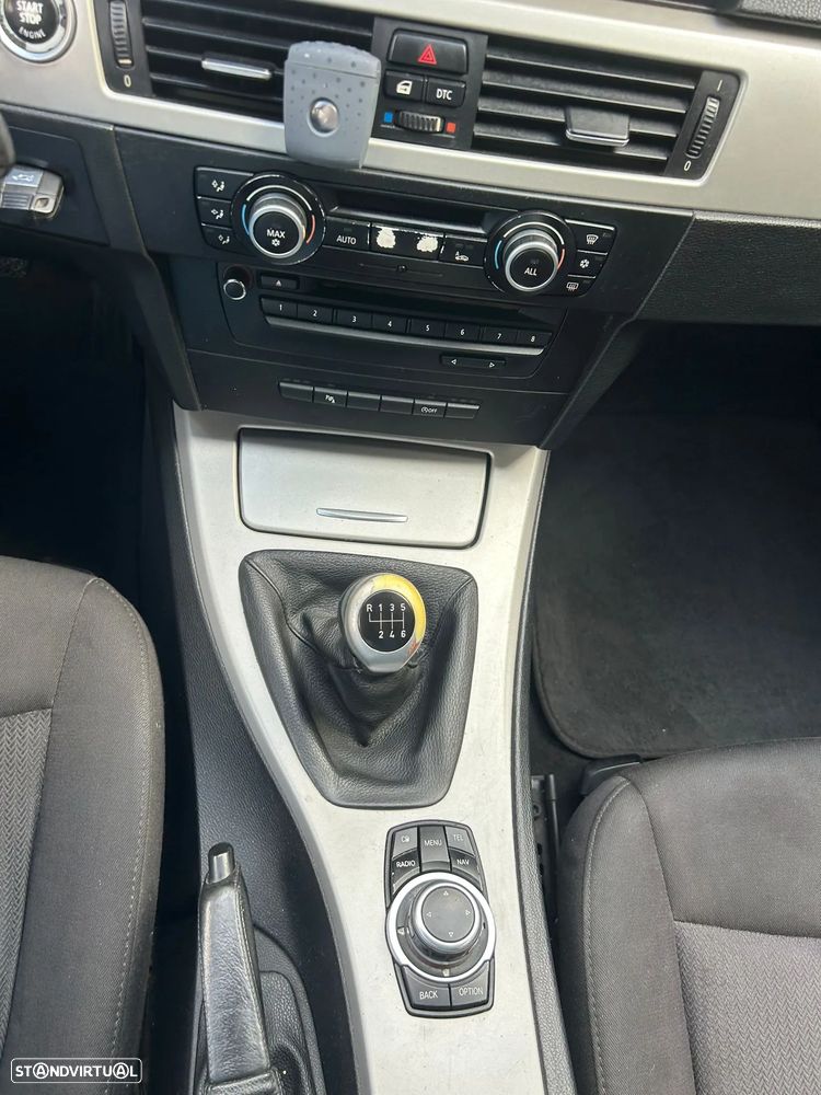 BMW 318 d DPF Edition Sport - 8