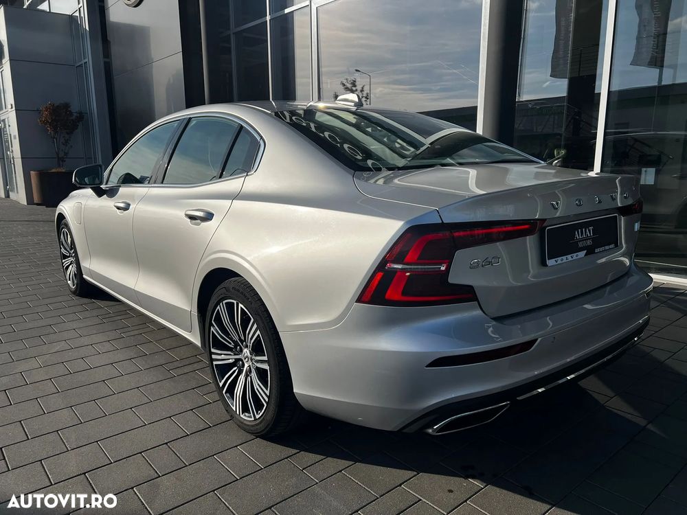 Volvo S60 T8 Recharge AWD Geartronic Inscription - 16