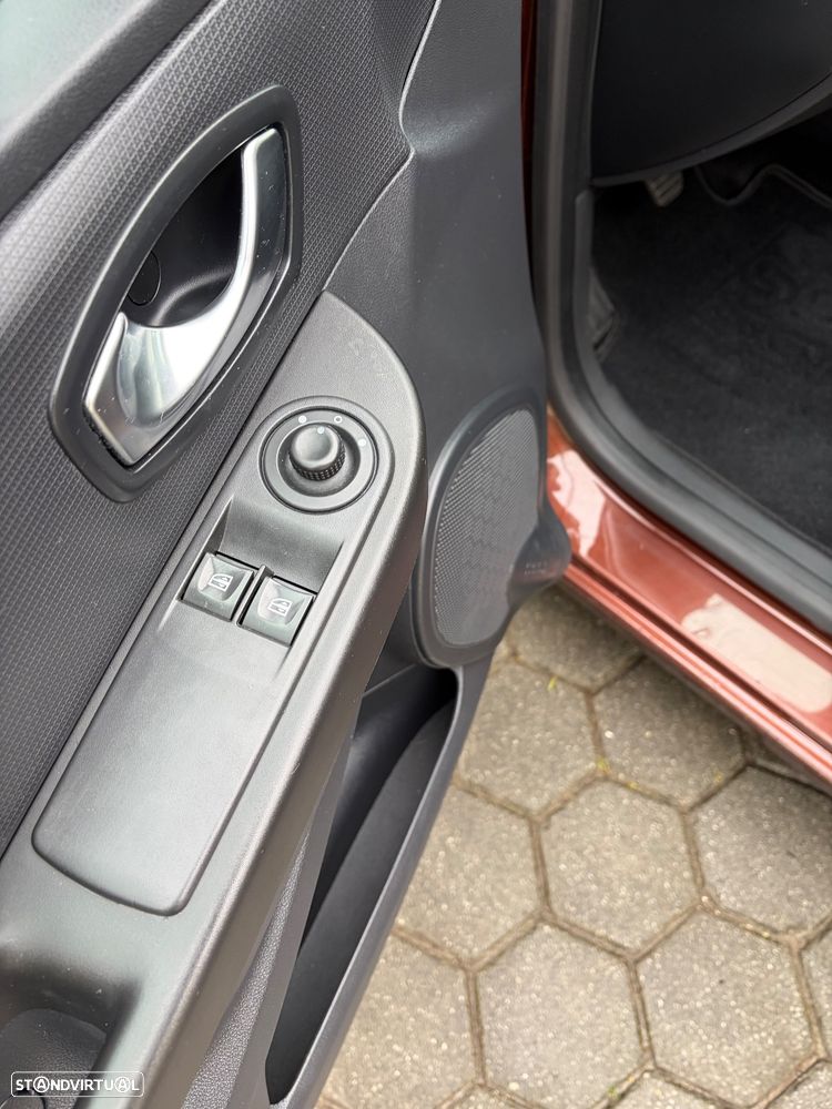 Renault Clio Energy dCi 90 Start & Stop Dynamique - 26