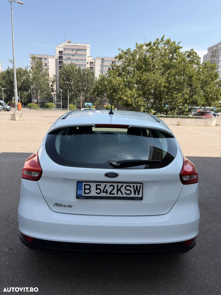 Ford Focus - 3