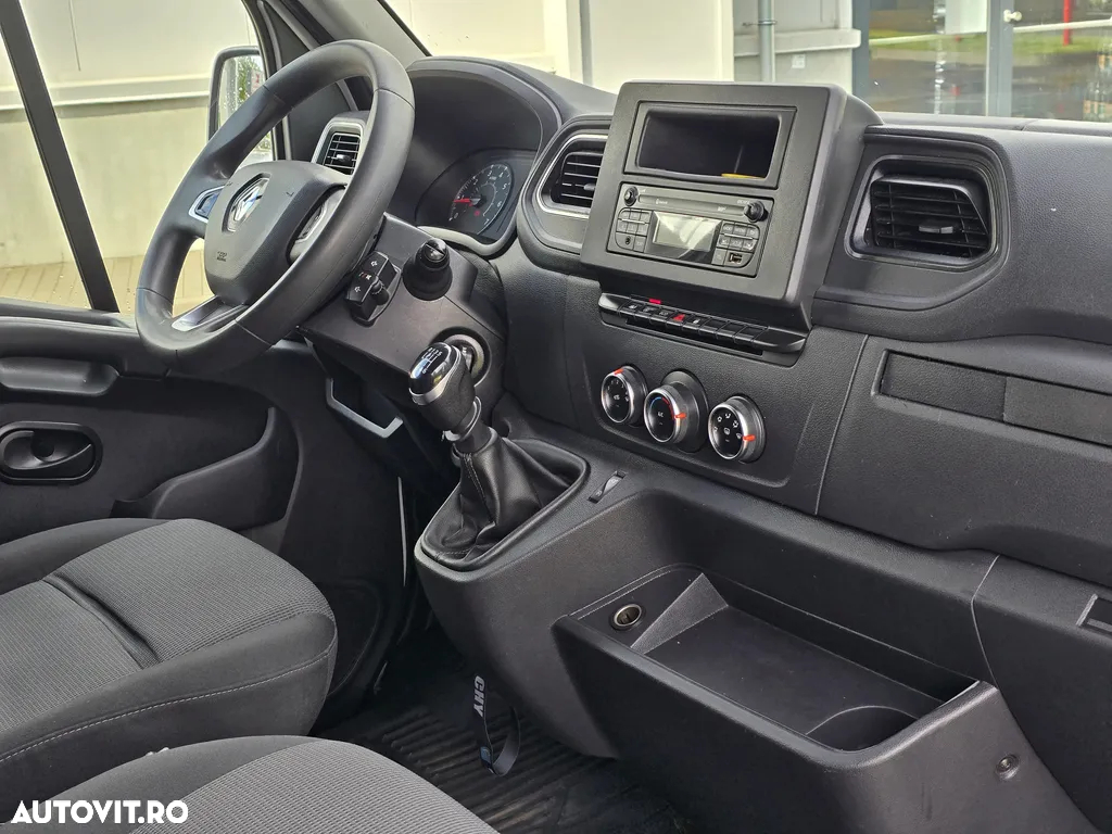 Renault Master - 15