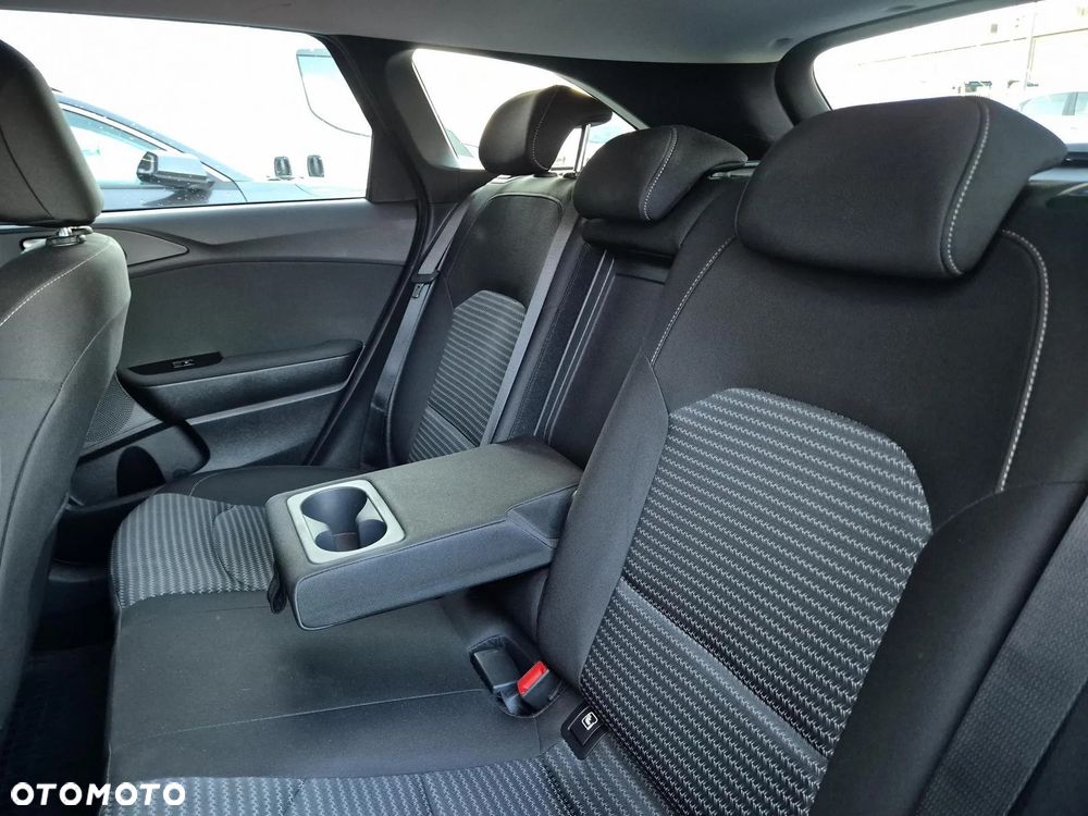 Kia Ceed 1.5 T-GDI M - 17