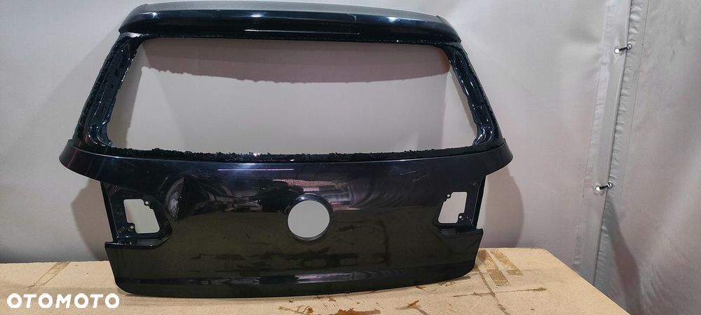 KLAPA BAGAŻNIKA VW GOLF V - 1