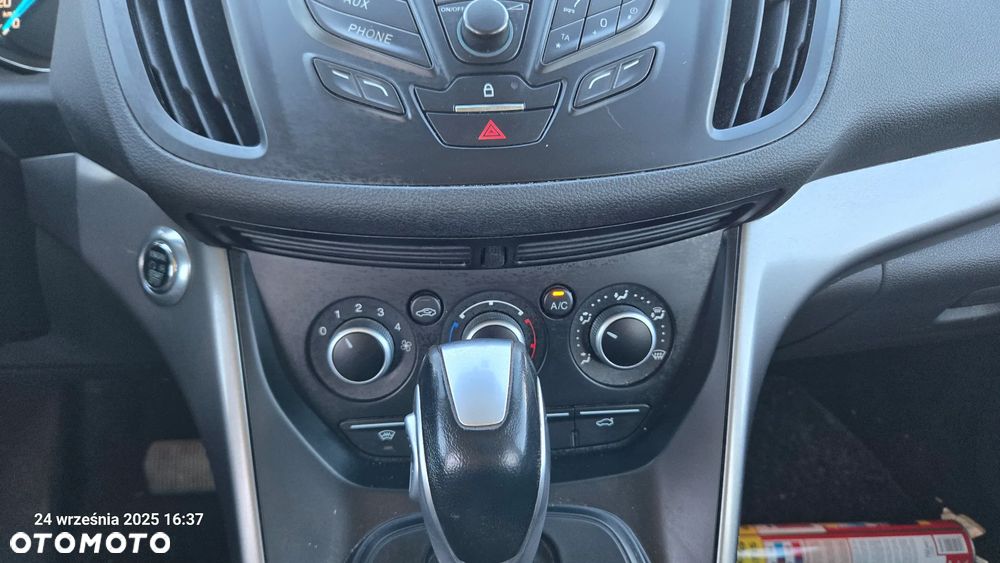 Ford Kuga - 39
