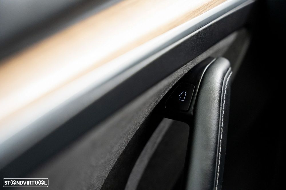 Tesla Model 3 Tração Traseira - 11