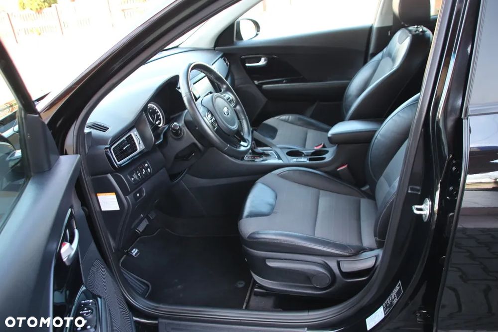 Kia Niro 1.6 GDI HEV 2WD OPF Edition 7 - 12