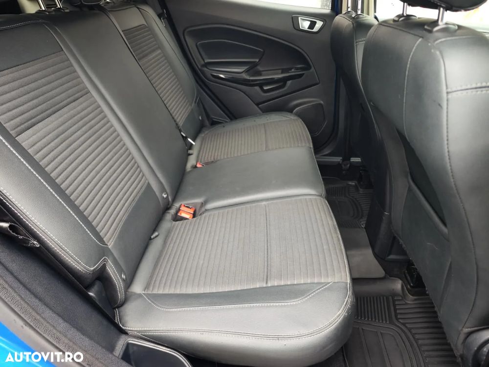 Ford EcoSport 1.0 EcoBoost Titanium - 17