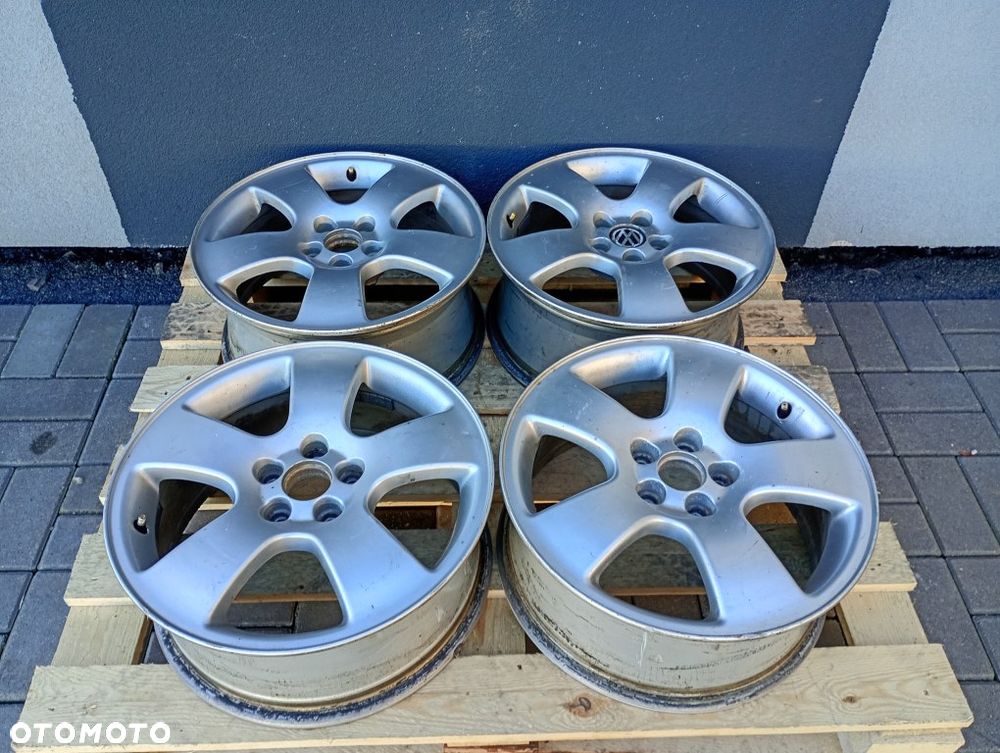 felga felgi aluminiowe R16 6.5Jx16H2 ET42 7Jx16H2 ET44.5 vw golf IV bora audi a3 8L0601025K 8L0601025C - 1