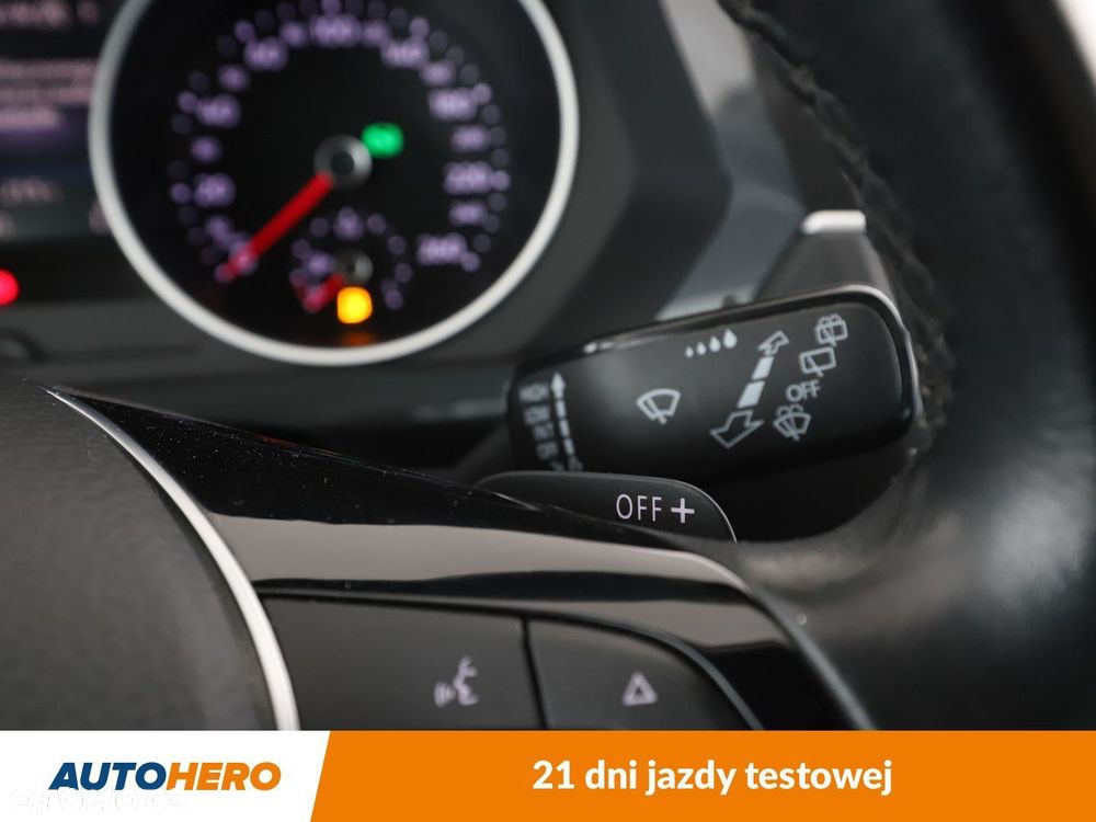 Volkswagen Tiguan 2.0 TSI 4Mot IQ Drive DSG - 33