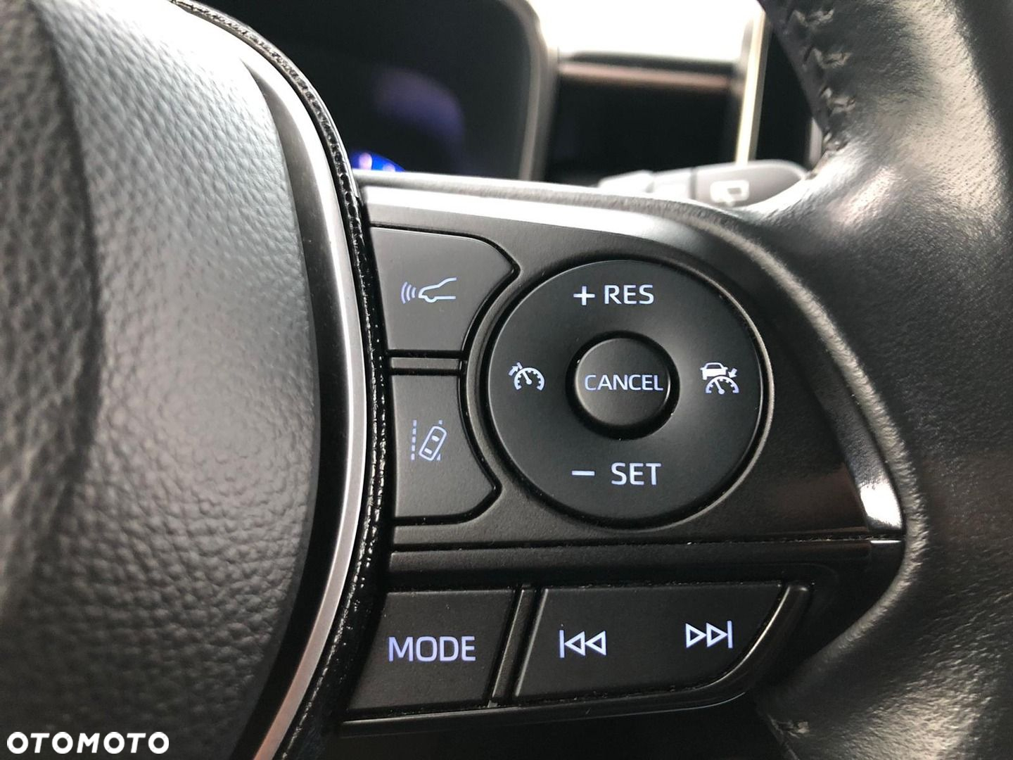 Toyota Corolla - 27