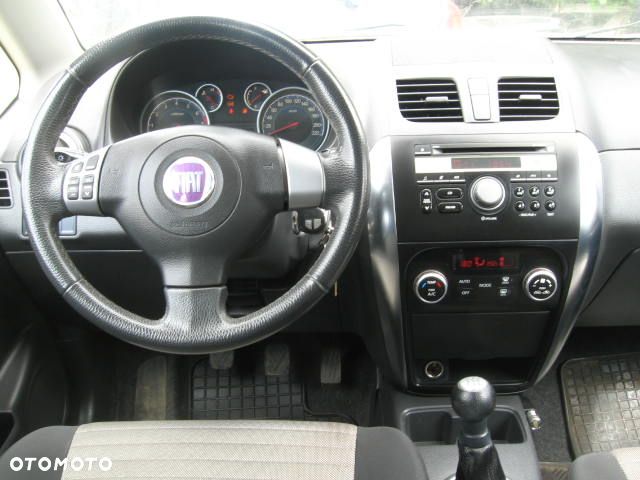 Fiat Sedici 1.6 16V 4x4 Dynamic - 10