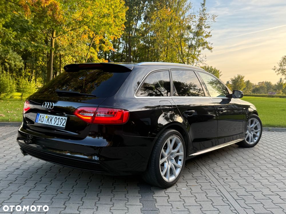Audi A4 Avant 2.0 TDI DPF S line Sportpaket - 4