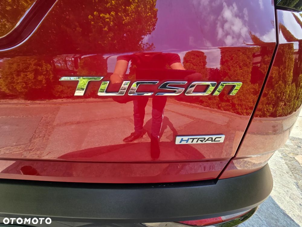 Hyundai Tucson 1.6 CRDi 48V-Hybrid 4WD DCT Select - 24