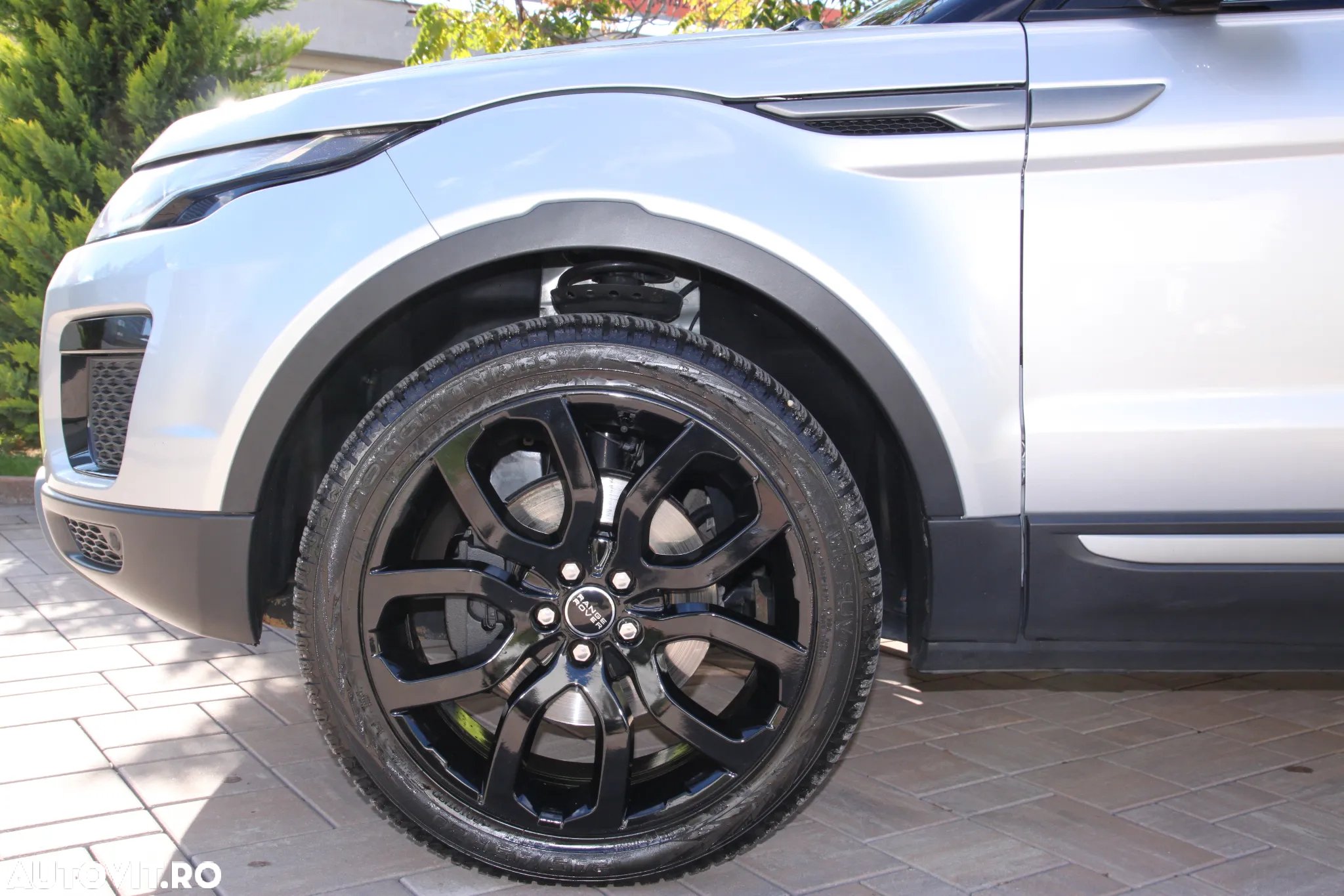 Land Rover Range Rover Evoque - 2