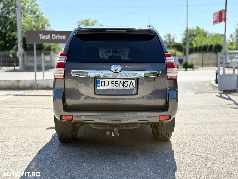 Toyota Land Cruiser 2.8l Turbo D-4D AVS Aut. Luxury - 8