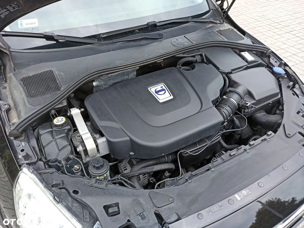 Volvo S60 D3 Summum - 9