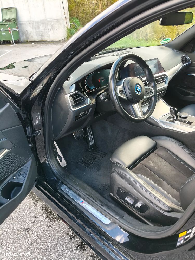 BMW 330 e Aut. M Sport - 14