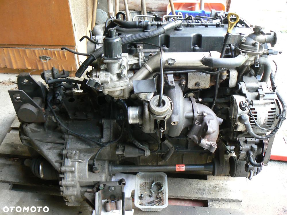 Kompletny silnik 3,0 l do Kia Carnival !!! - 2
