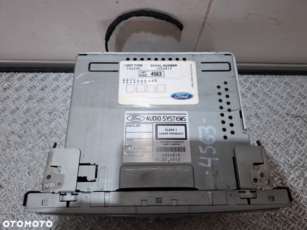 Radio fabryczne Ford Kuga 2012 rok nr 8V4T18C815AE - 2