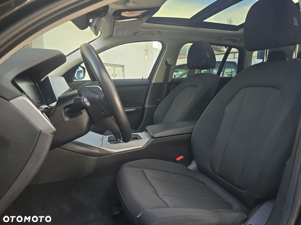 BMW Seria 3 318d - 13
