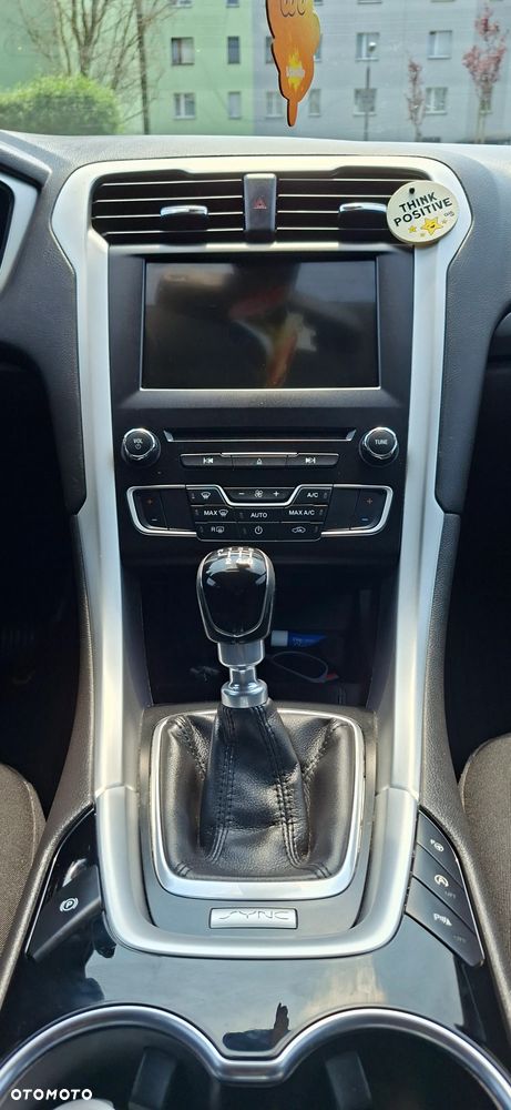 Ford Mondeo ver-1-5-tdci-econetic-trend - 17