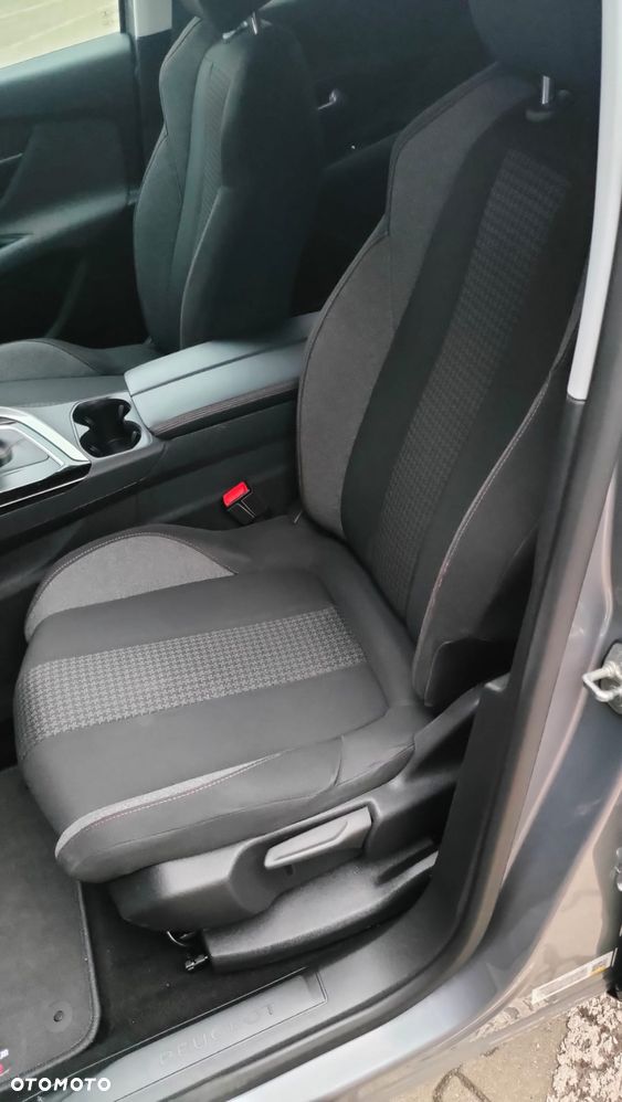 Peugeot 3008 - 10