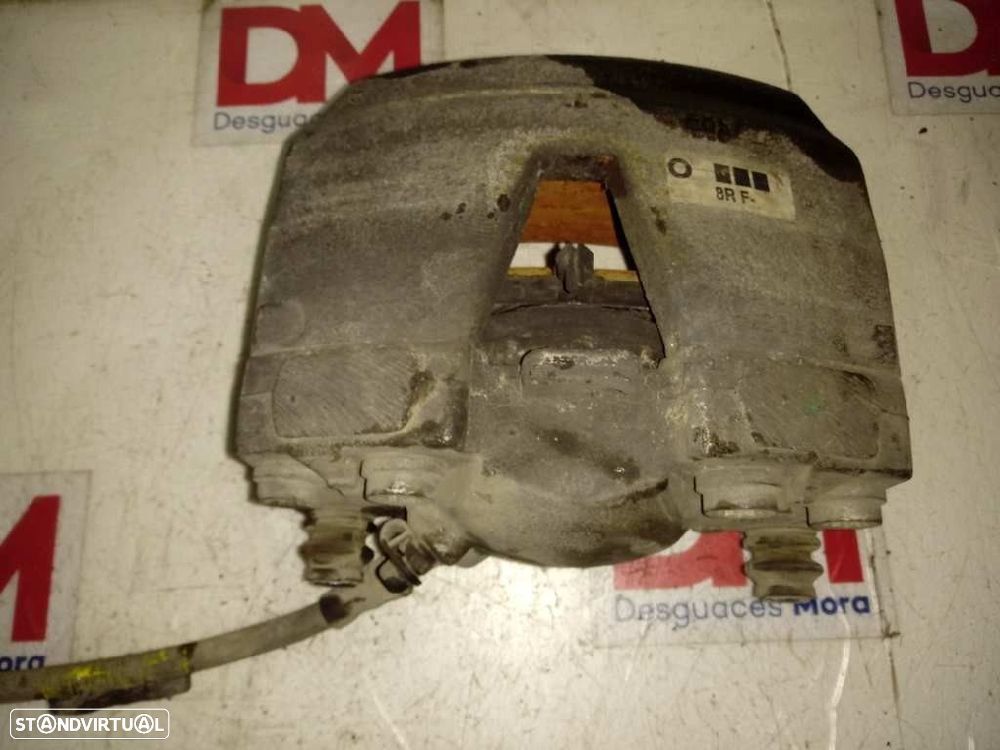 PINÇA TRAVÃO FRONTAL ESQUERDA AUDI Q5 2010 - - 1