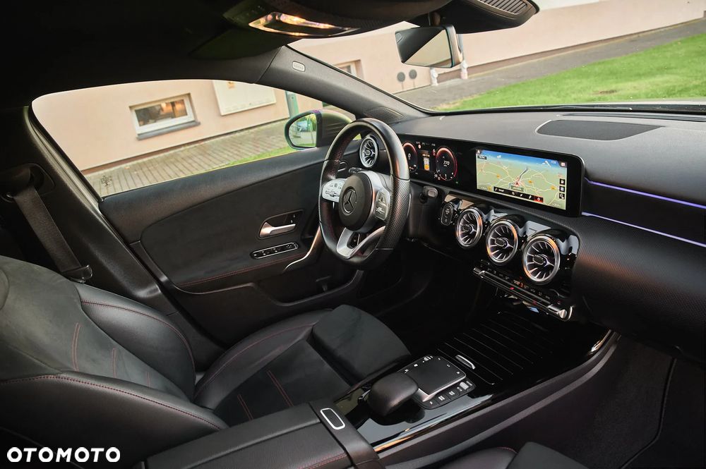 Mercedes-Benz Klasa A 220 d 8G-DCT AMG Line - 27