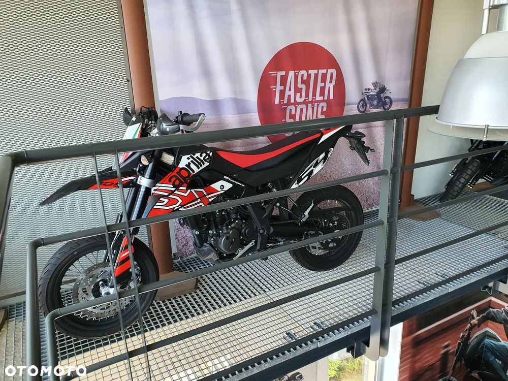 Aprilia SX - 4
