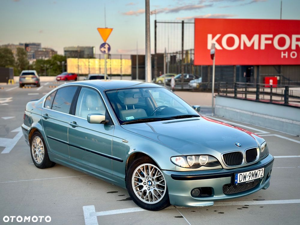 BMW Seria 3 320d Edition Sport - 17