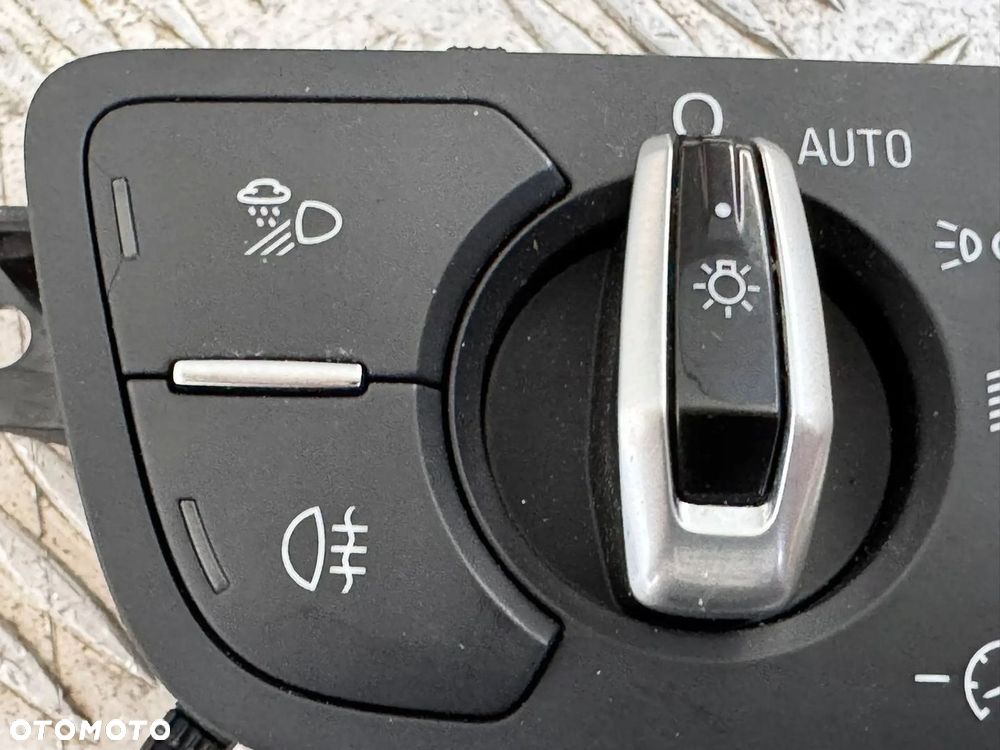 Audi SQ7 QA7 4M 2015-2024 Włącznik świateł - 2