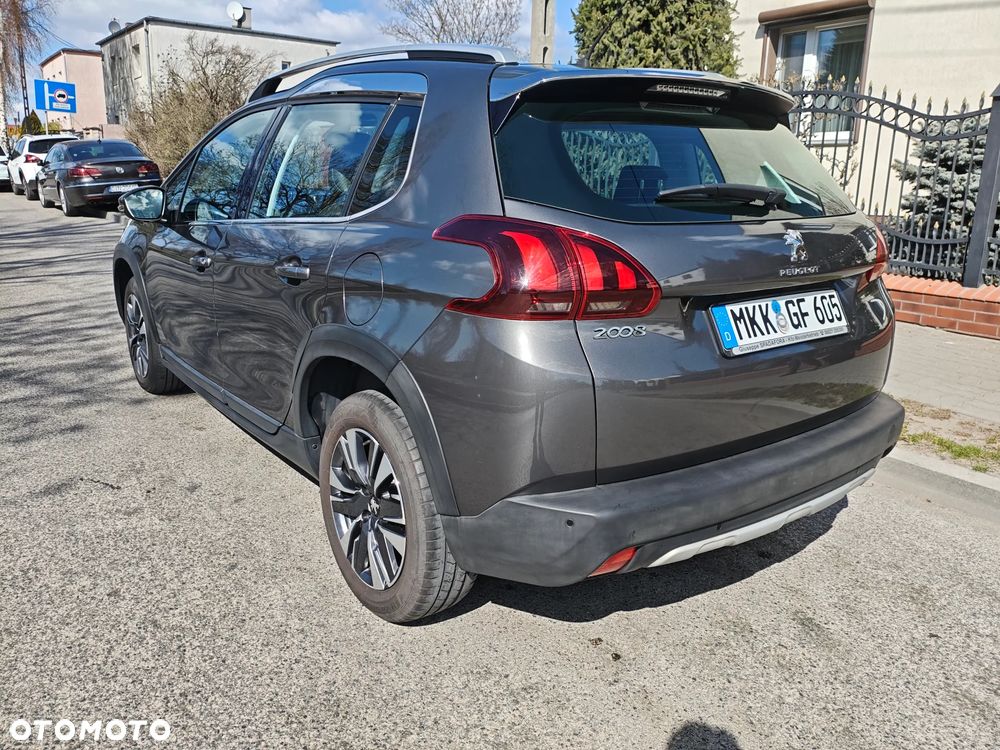 Peugeot 2008 BlueHDi FAP 120 STOP & START Allure - 11