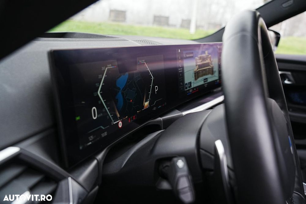 BMW M2 M240i xDrive - 14