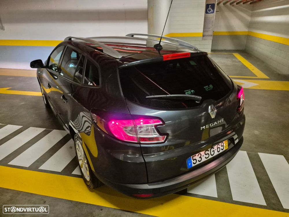 Renault Mégane Sport Tourer ENERGY dCi 110 Start & Stopp Dynamique - 16