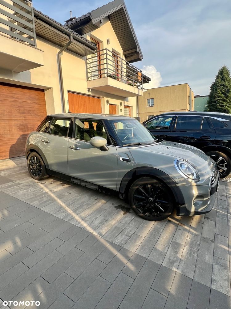 MINI ONE - 2